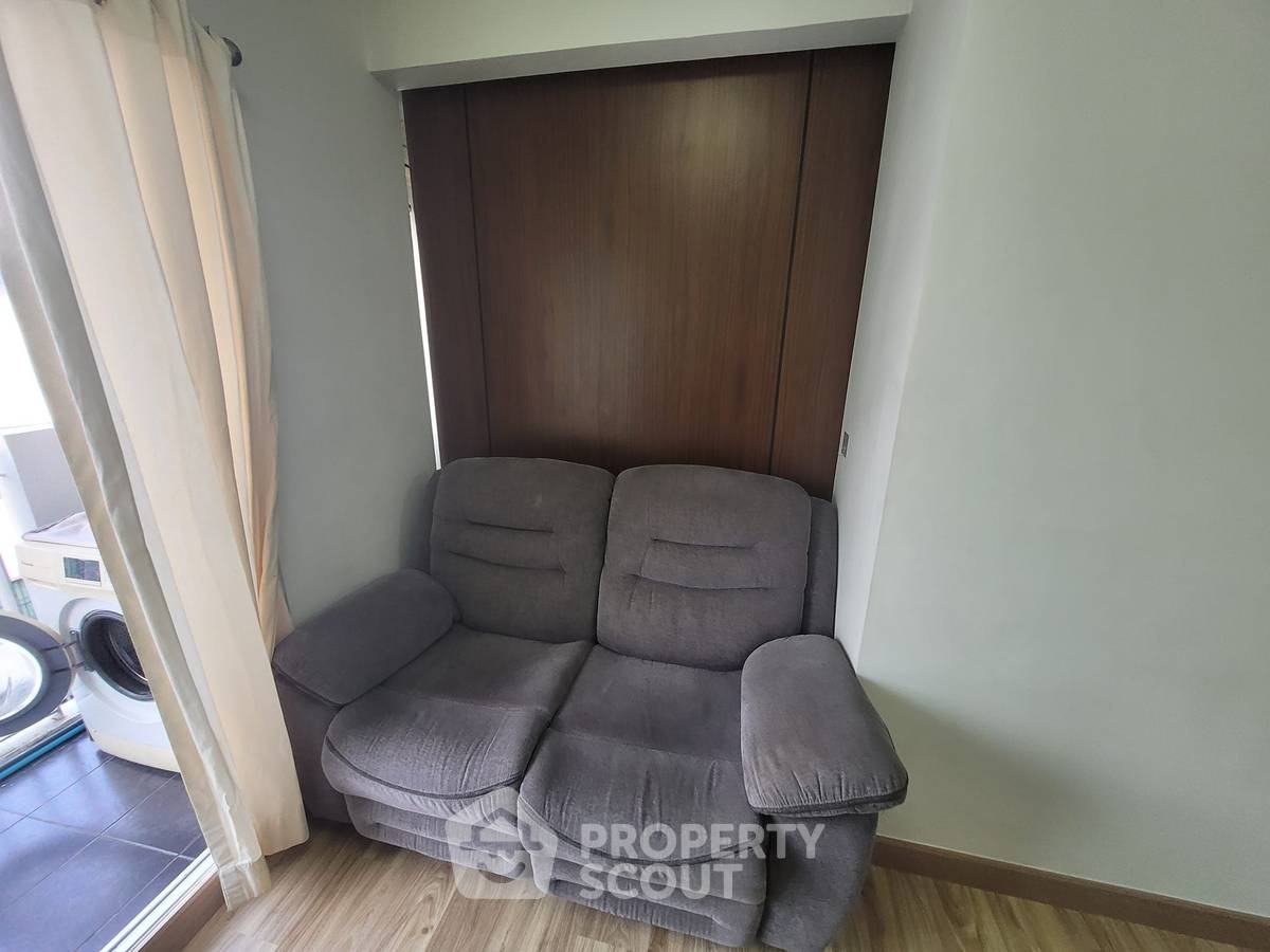 picture 1-BR Condo at A Space Asoke-Ratchada near MRT Phra Ram 9 (ID 1143272) - 3/9