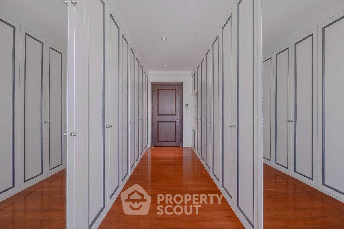 picture 5-BR Condo at Las Colinas near BTS Asok (ID 2638783) - 21/45