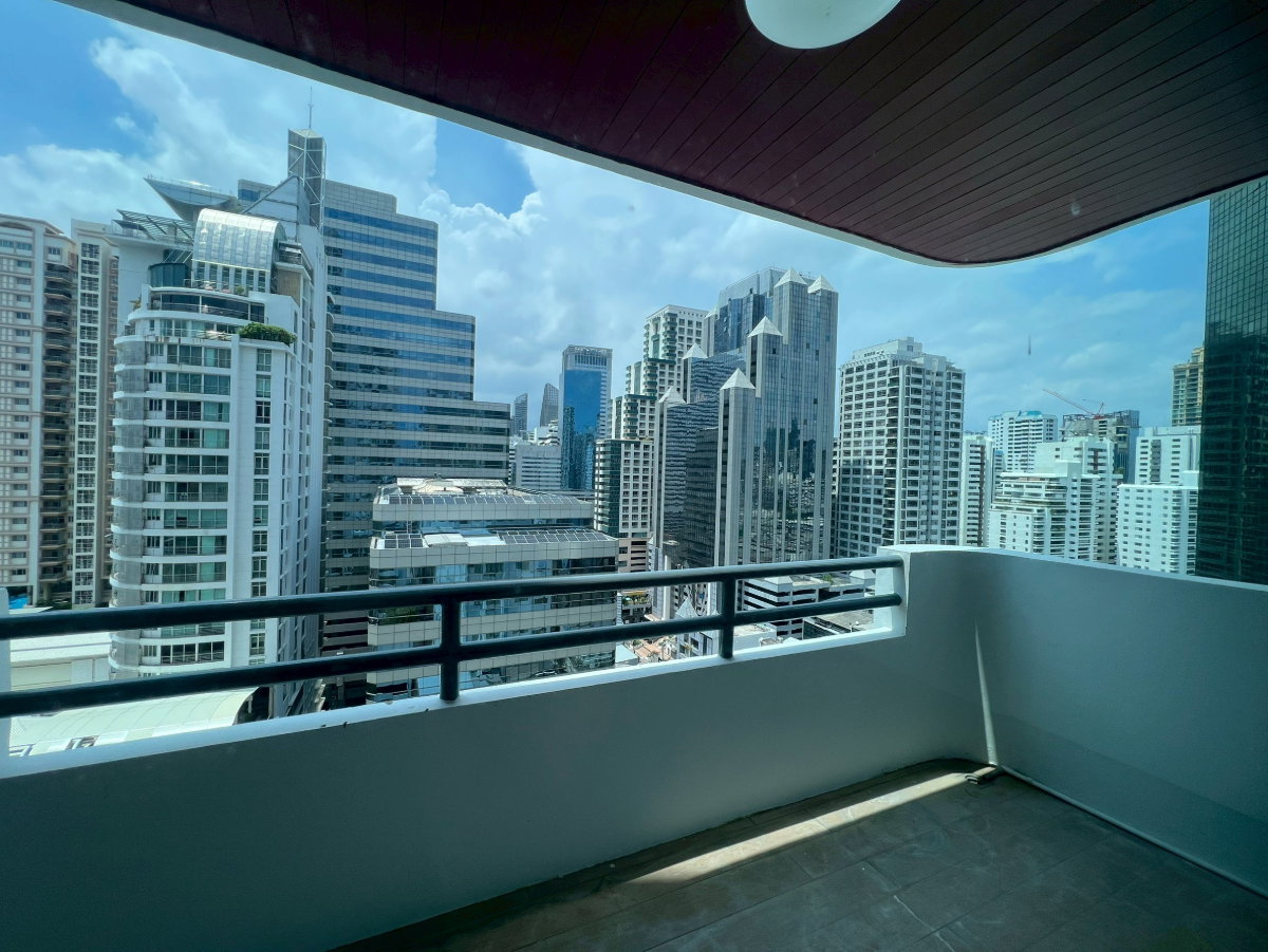 picture 3Bed Unit at Wattana Height near Terminal 21 - 12/30