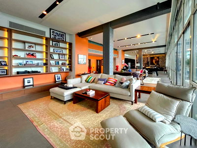 Condos for sale Gateway Ekamai : 4-BR Condo at Ficus Lane Condominium near BTS Phra Khanong (ID 2366660)