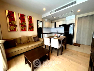 Condos for rent : High-Floor 1-BR 43 Sqm Condo At HQ Thonglor,  BTS Thong Lo (ID 2723365)