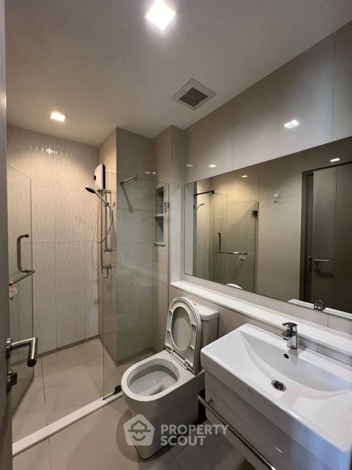 picture 1-BR Condo at Life Asoke - Rama 9 near MRT Phra Ram 9 (ID 2897603) - 8/8