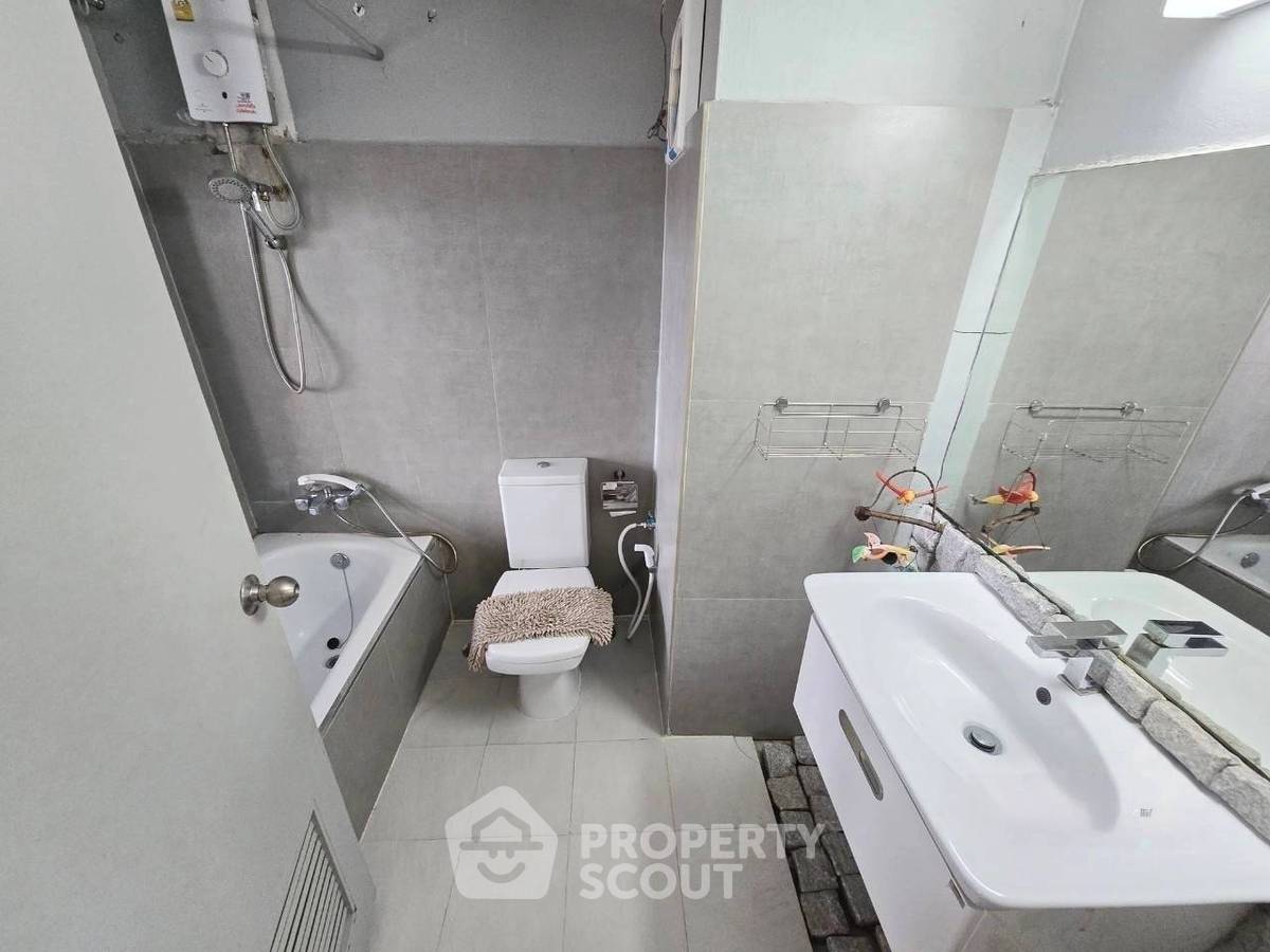 รูป คอนโด 1 ห้องนอน โซ่เชน หัวหิน ชั้น 7 ขนาด 62 ตร.ม. ในเมืองหัวหิน (ID 2491015) - รูปที่ 4/16