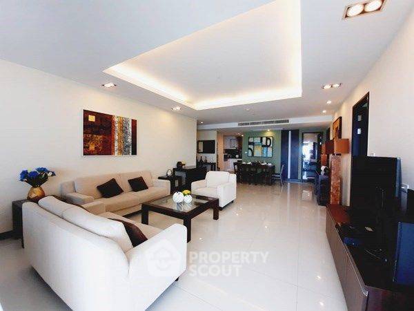 picture 30th-Floor 2-BR 148 Sqm At La Royale Beach Condo (ID 1556644) - 3/17