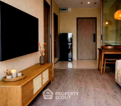 Condos for rent : 1-BR Condo For Rent At Rhythm Ekkamai Estate, 22nd-Floor Near BTS Thong Lor (ID 2628608)