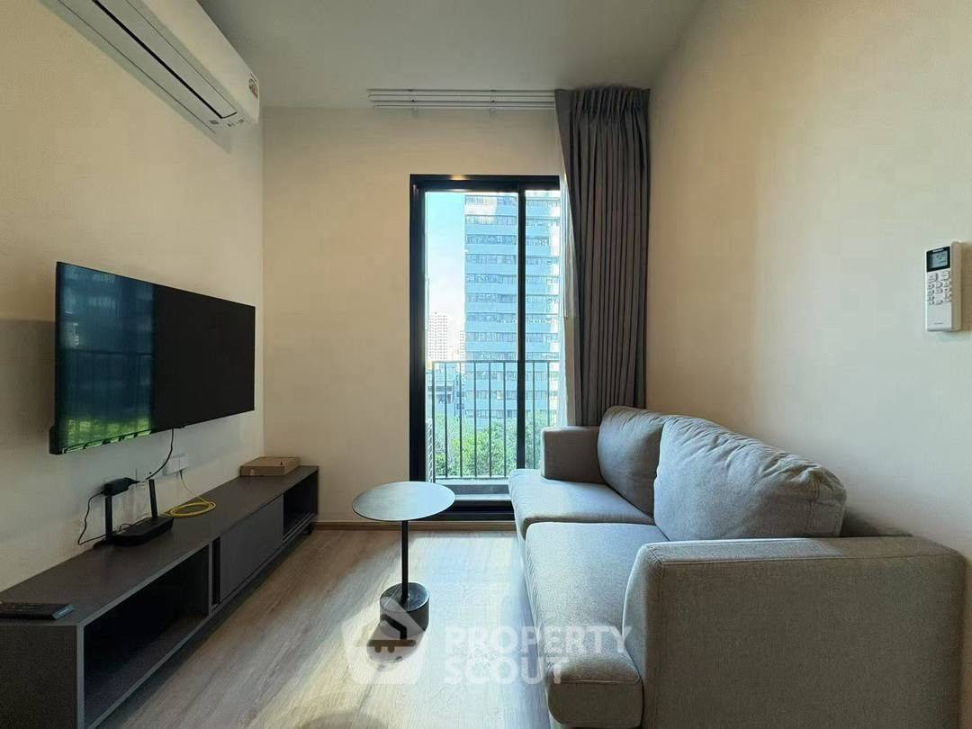 picture 2-BR Condo at Nue District R9 near MRT Phra Ram 9 (ID 2802181) - 3/8