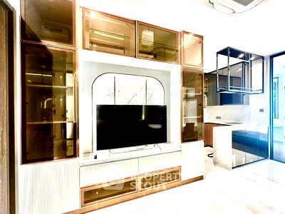คอนโดให้เช่า : คอนโด 1-ห้องนอน ที่ ศุภาลัย ไอคอน สาทร ใกล้ MRT สีลม (ID 2821790)