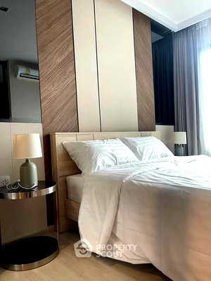 Condos for rent : 1-BR Condo at Life One Wireless near BTS Phloen Chit (ID 2836345)