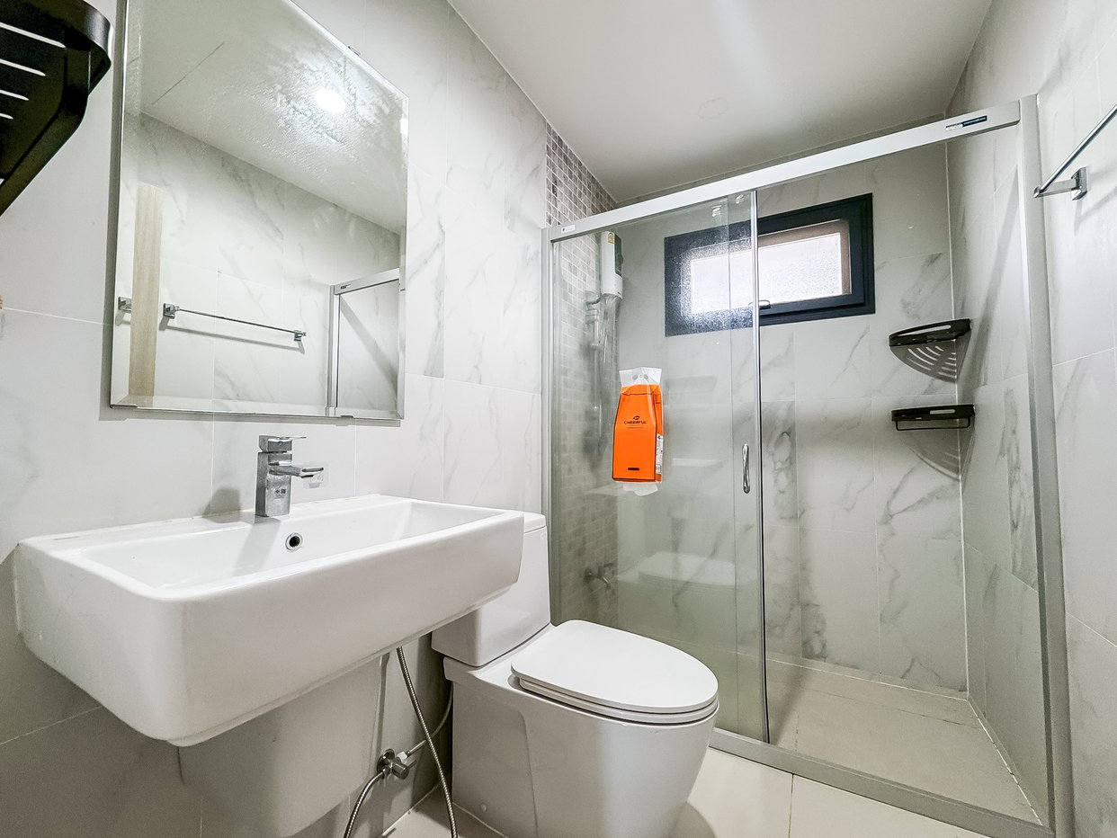 picture 2 Storey Pet Friendly House for Rent Thung Klom East Pattaya - 17/24