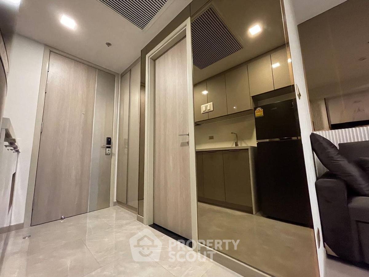 picture 1-BR Condo at One 9 Five Asoke - Rama 9 near MRT Phra Ram 9 (ID 1383244) - 9/9
