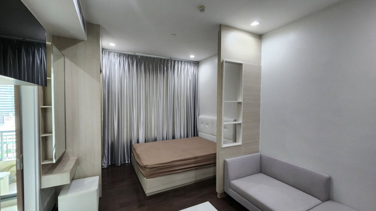 รูป ✨ ให้เช่า คอนโด Q Asoke 1 นอน 30 ตรม ชั้น 14 ใกล้MRTเพชรบุรี 22000 บาท 🏡💖 - รูปที่ 4/8