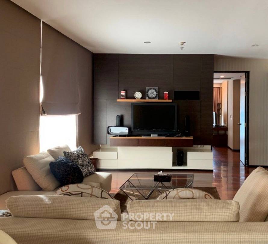 รูป คอนโด 2-ห้องนอน ที่ เดอะ ไฮท์ คอนโดมิเนียม ใกล้ ทองหล่อ (ID 2821858) - รูปที่ 2/7