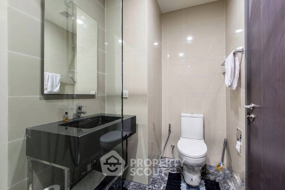 รูป คอนโด 1 ห้องนอน 33 ตร.ม. เดอะ เอจ สุขุมวิท 23 ใกล้ MRT สุขุมวิท 200 ม. (ID 336314) - รูปที่ 1/8
