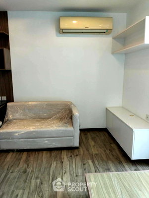 Condos for sale : 1-BR Condo For Sale At Treetops Pattaya, Floor 8 (ID 2584942)