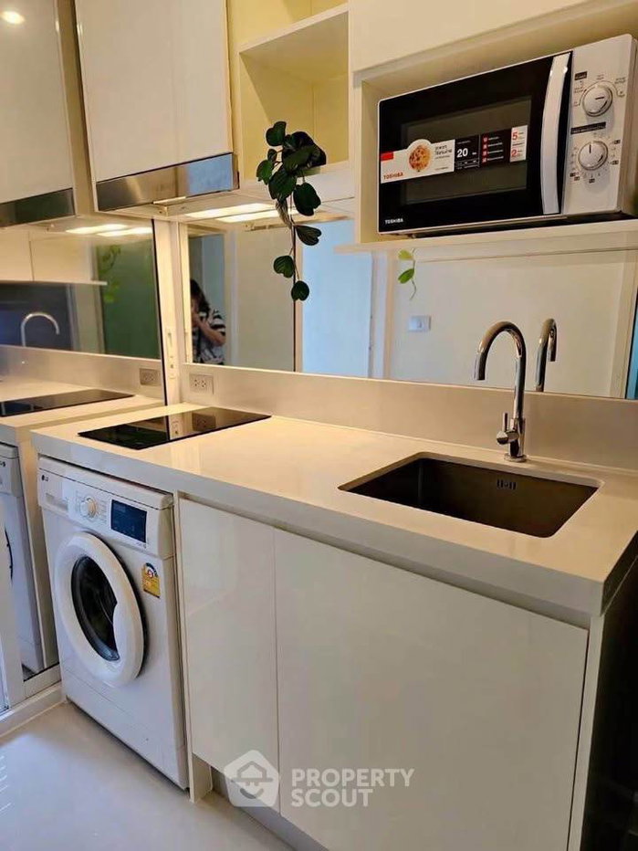 picture 1-BR Condo at The Sky Sukhumvit near BTS Udom Suk (ID 2165401) - 4/12