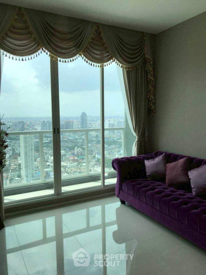 picture 2-BR Condo at Menam Residences in Wat Phraya Krai (ID 2498073) - 2/3