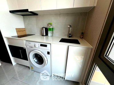 Condos for sale : 1-BR Condo at Copacabana Beach Jomtien close to Jomtien Beach (ID 2137070)