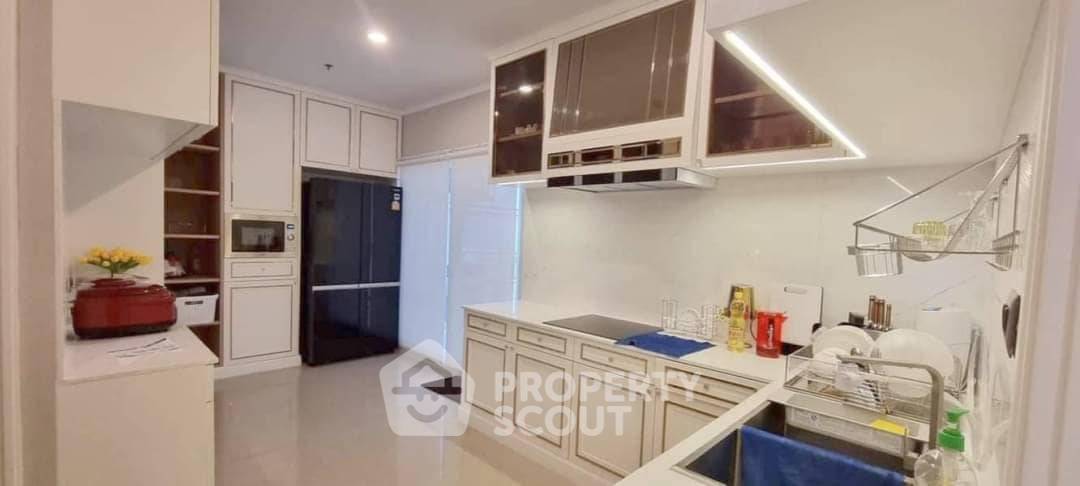 รูป เพ้นท์เฮ้าส์ 4-ห้องนอน ที่ ศุภาลัย เวลลิงตัน ใกล้ MRT ศูนย์วัฒนธรรมแห่งประเทศไทย (ID 1892981) - รูปที่ 18/19