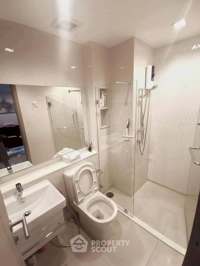 picture 1-BR Condo at Life Asoke - Rama 9 near MRT Phra Ram 9 (ID 2296118) - 7/8