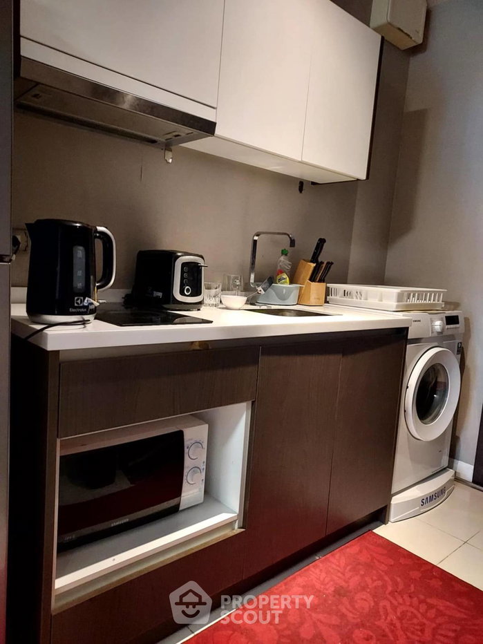 picture 1-BR Condo At The Point Pratumnak, 5th Floor, Phratamnak (ID 2037324) - 4/17