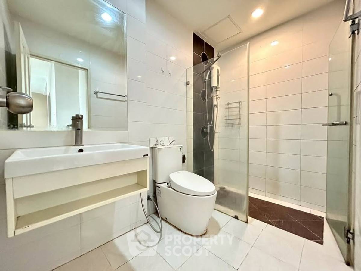 รูป คอนโด 2-ห้องนอน ที่ เดอะ คอมพลีท นราธิวาส ใกล้ ถนนนราธิวาสราชนครินทร์ (ID 2866822) - รูปที่ 15/21