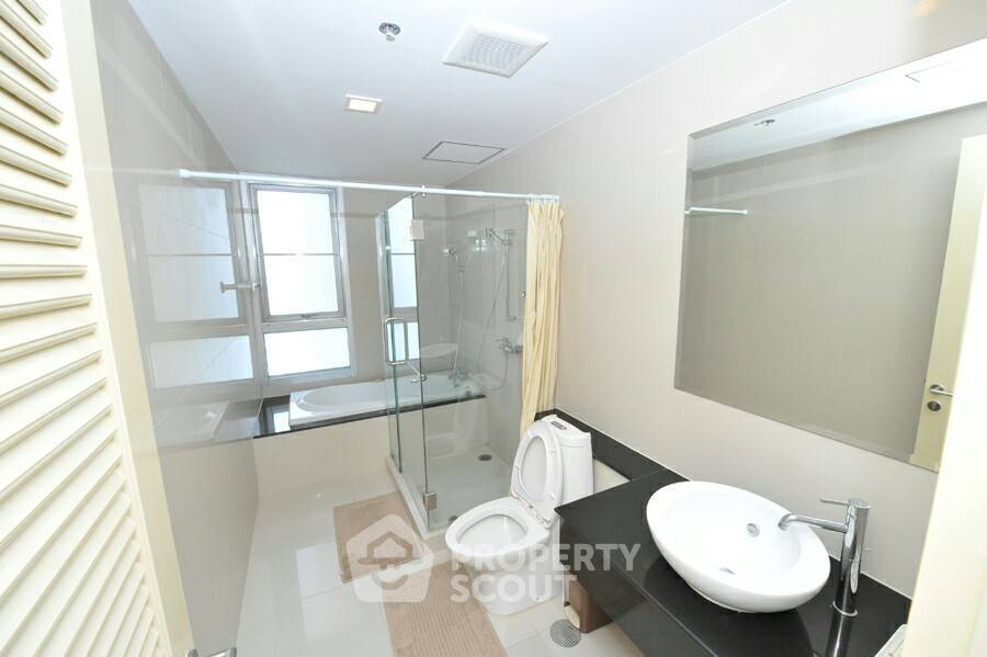 รูป คอนโด 2-ห้องนอน ที่ ณุศาศิริ แกรนด์ คอนโดมิเนียม ใกล้ BTS เอกมัย (ID 886429) - รูปที่ 2/4