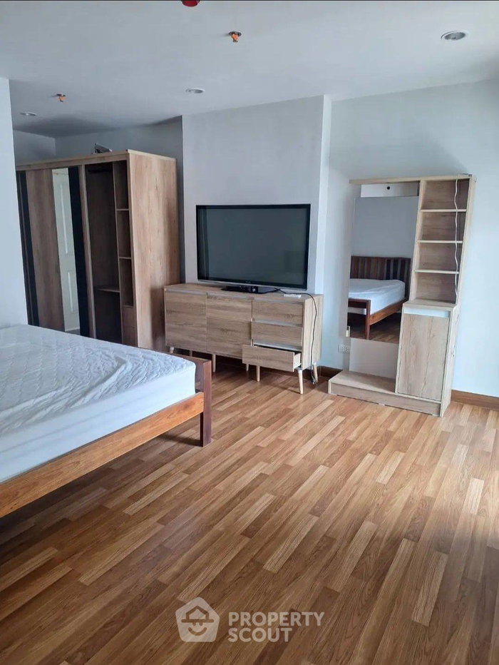 รูป คอนโด 1 ห้องนอน 56 ตร.ม. ชั้น 24 ที่ Regent Home Bangson 28 ใกล้ MRT บางซ่อน 200 ม. (ID 2064642) - รูปที่ 6/8