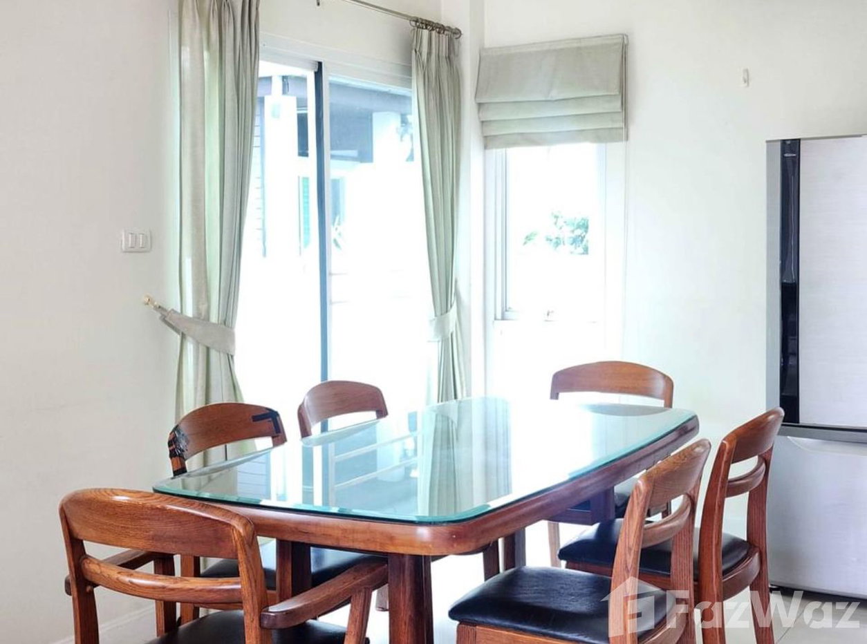 picture 4 bedrooms, 3 bathrooms Near Future Orange Line BTS 1857206 - 20/20
