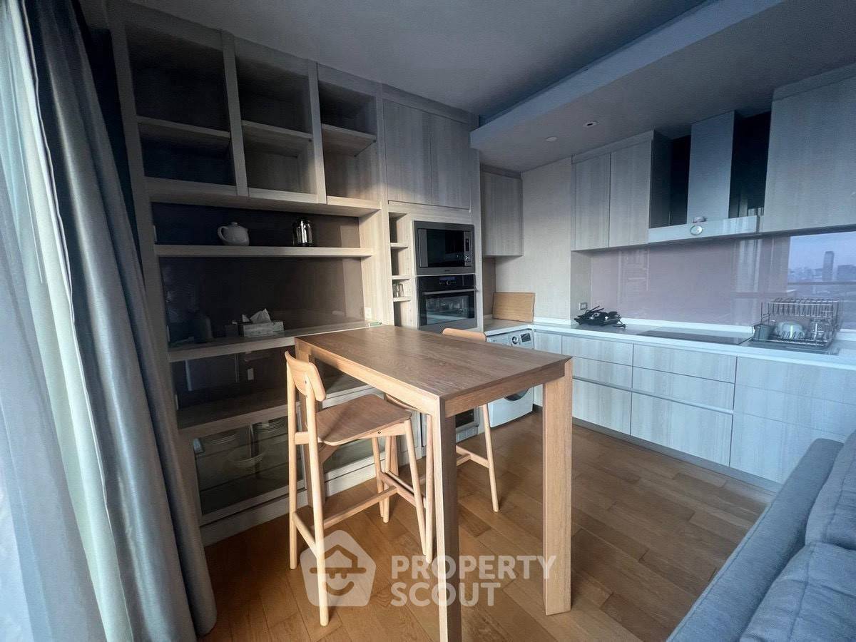 รูป คอนโด 2-ห้องนอน ที่ เดอะ ลุมพินี 24 ใกล้ BTS พร้อมพงษ์ (ID 2605728) - รูปที่ 3/7