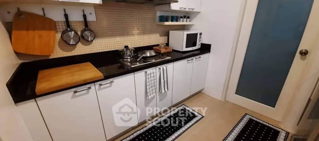 picture 2-BR Condo at Baan Siri 24 near BTS Phrom Phong (ID 1512658) - 3/10