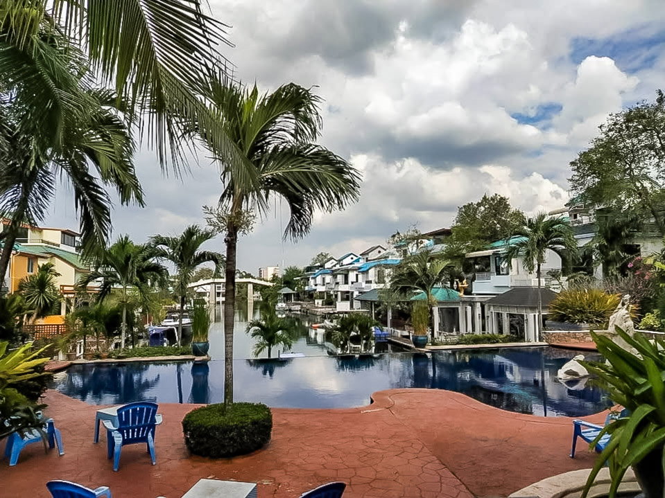 picture Canal Front House for Sale Na Jomtien Pattaya - 15/15