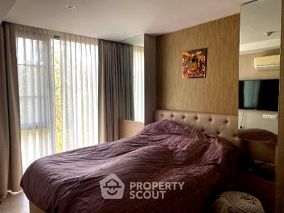 Condos for sale : 1-BR Condo At Klass Silom, 200m to BTS Chong Nonsi (ID 595134)