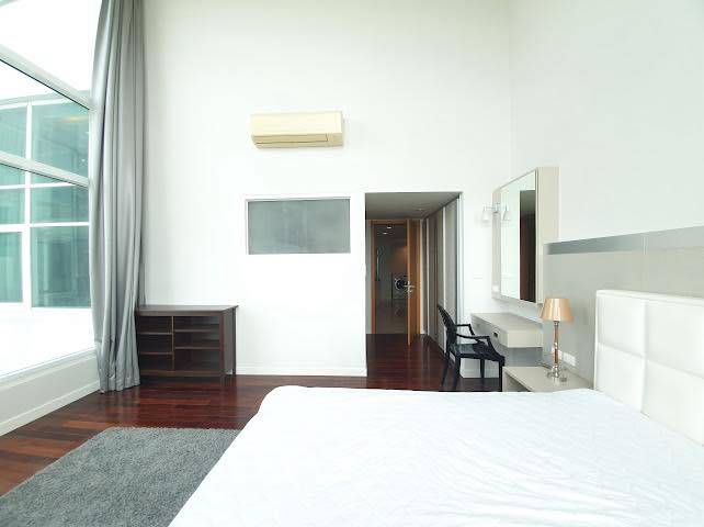 picture 4-BR Condo at Circle Living Prototype New Petchburi near MRT Phetchaburi (ID 2960274) - 19/26