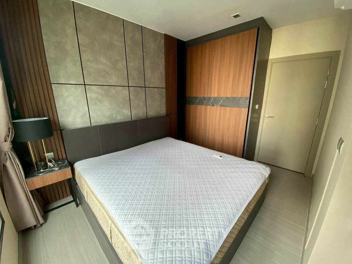 picture 1-BR Condo at Life Asoke - Rama 9 near MRT Phra Ram 9 (ID 2090298) - 2/11