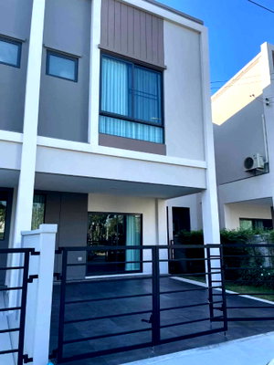 Townhouses for rent Samut Prakarn : For Rent : Townhome Pleno  Sukhumvit - Bangna 3