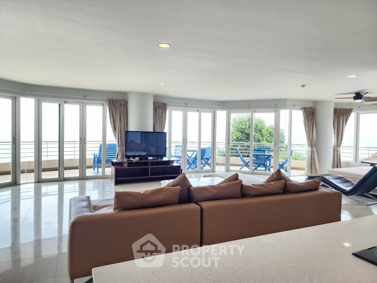 รูป คอนโด 4-ห้องนอน ที่ บ้านหรรษาคอนโด ใกล้ หาดชะอำ (ID 1883541) - รูปที่ 4/32