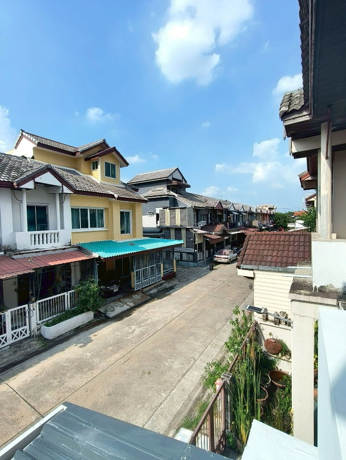 รูป ทาวน์เฮ้าส์ คลองสามวา เลียบคลองสอง ม.วรารักษ์ นัดชมบ้าน 085-318-6868📞คุณวา - รูปที่ 27/27