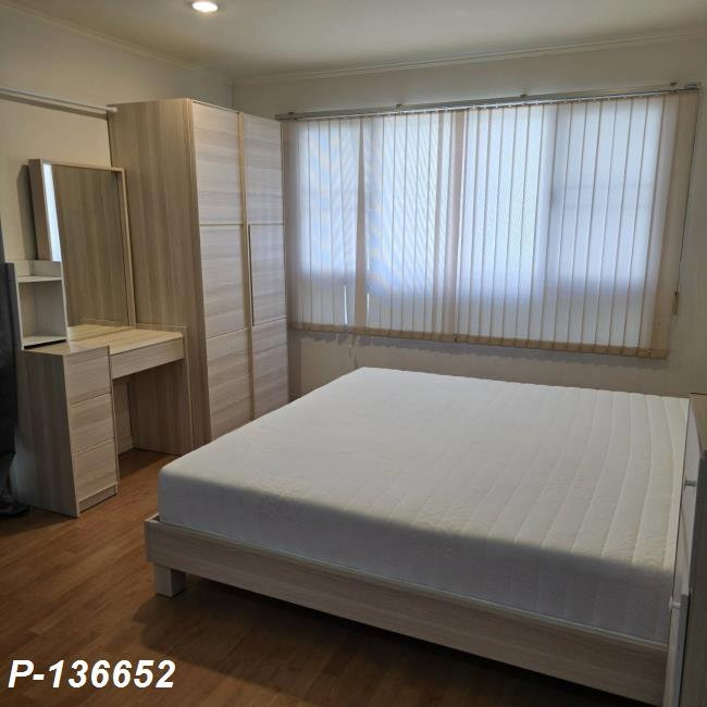 รูป P-136652 — ให้เช่าคอนโด อาคาร B1 ชั้น 5 Lumpini Ville Cultural Center ห้องสตูดิโอ ใกล้ MRT ห้วยขวาง 085-592-2897 Line: @easythaihome - รูปที่ 3/8