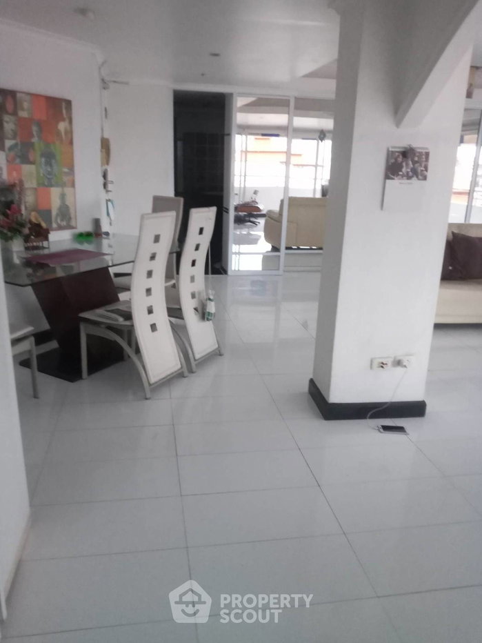 รูป คอนโดขาย 2 ห้องนอน 117 ตร.ม. โกลเด้น พัทยา คอนโดมิเนียม (นาเกลือ) (ID 1235793) - รูปที่ 5/14