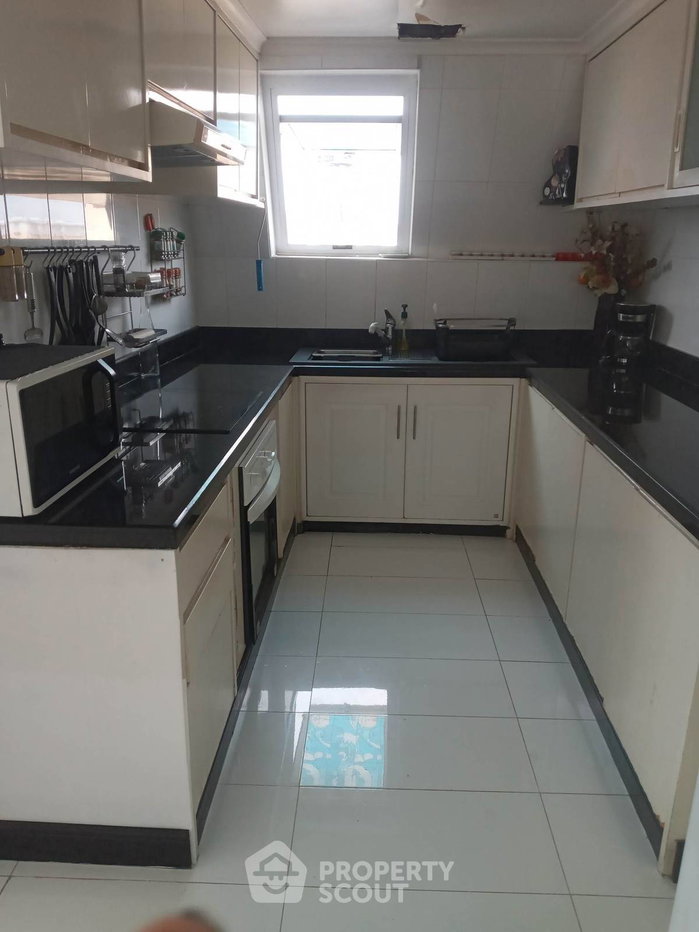 รูป คอนโดขาย 2 ห้องนอน 117 ตร.ม. โกลเด้น พัทยา คอนโดมิเนียม (นาเกลือ) (ID 1235793) - รูปที่ 14/14
