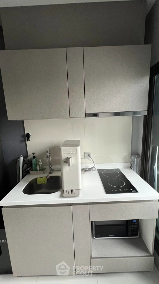 picture 1-BR Condo at Life Asoke - Rama 9 near MRT Phra Ram 9 (ID 2552810) - 11/14