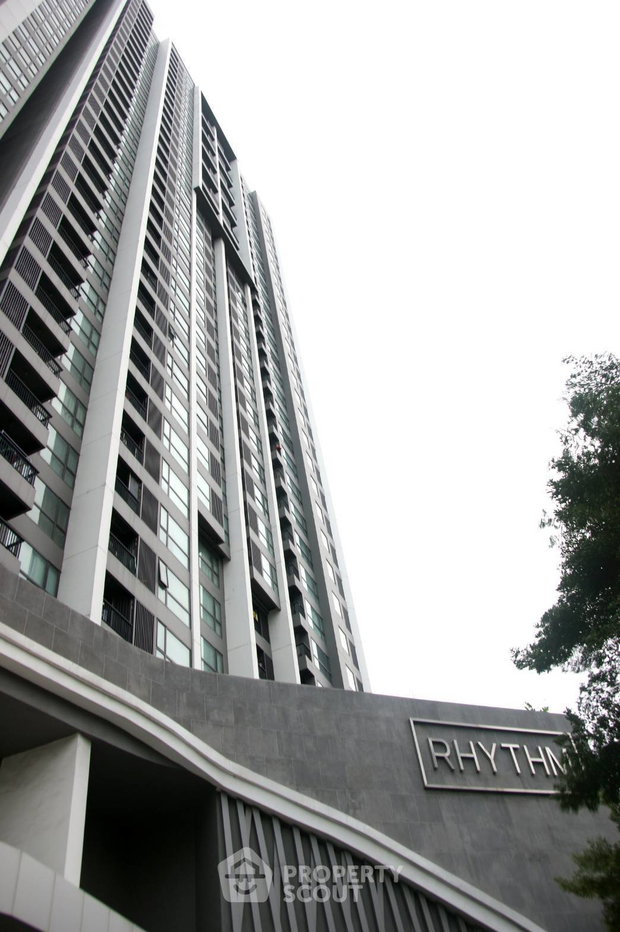 picture 2-BR Condo at Rhythm Sukhumvit 44/1 near BTS Phra Khanong (ID 886573) - 14/14