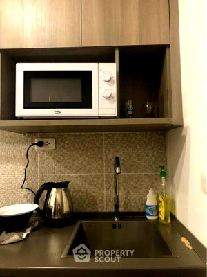 คอนโดให้เช่า : ใกล้ MRT เตาปูน 200 ม. | 1 ห้องนอน Ideo Mobi Grand Interchange Bangsue (ID 683272)