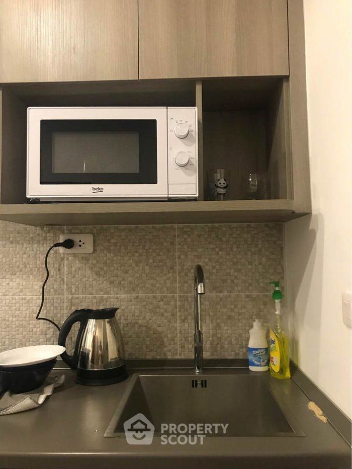 picture 1-BR Condo at Ideo Mobi Grand Interchange Bangsue near MRT Tao Poon (ID 683272) - 1/4