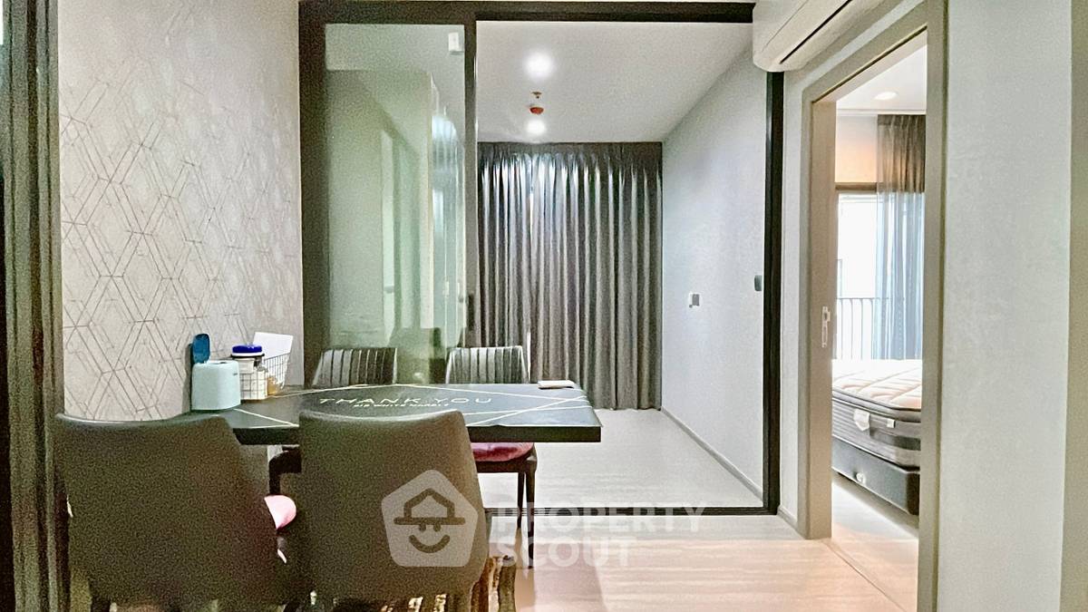 รูป คอนโด 1 ห้องนอน 35 ตร.ม. ชั้นสูง 29 ที่ Life Asoke - Rama 9 ใกล้ MRT พระราม 9 300 ม. (ID 2485561) - รูปที่ 3/6