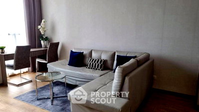 Condos for rent : High-Floor 2-BR Condo At Noble Ploenchit, 100m to BTS Phloen Chit (ID 2762352)