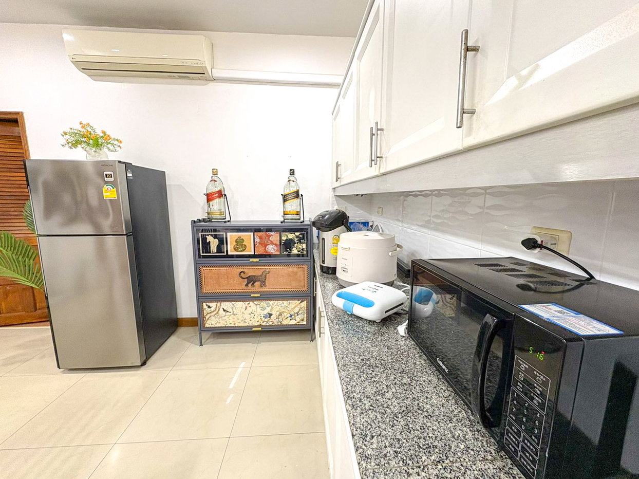 picture Jomtien Beach Pattaya Luxury Pool Villa for Rent - 8/11