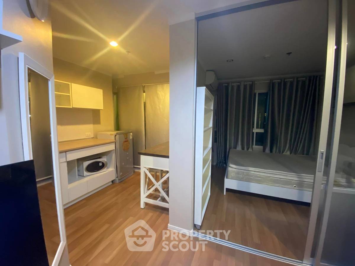 picture Attractive Price 1-BR Condo At Lumpini Park Rama 9 Ratchada, Near MRT Phra Ram 9 (ID 1542103) - 13/14
