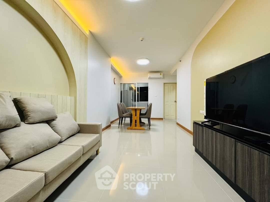 picture 1-BR Condo, Supalai Park Ratchayothin, 10th Floor Near BTS Ratchayothin (ID 1466802) - 5/6