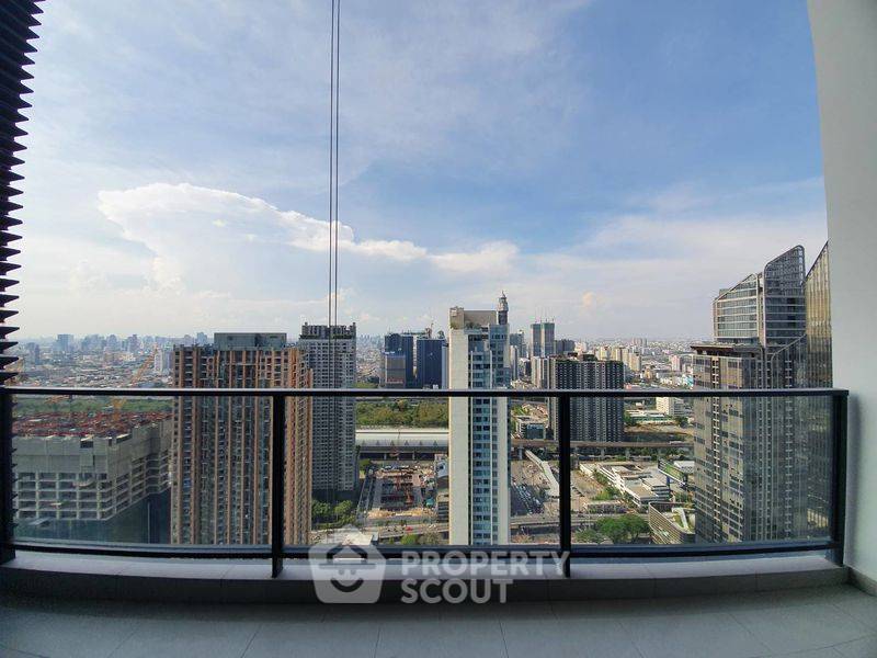 รูป คอนโด 3-ห้องนอน ที่ เดอะ ลอฟท์ อโศก ใกล้ MRT เพชรบุรี (ID 2501382) - รูปที่ 6/7